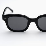 Atlas | Black / Black