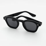 Logos | Black / Black